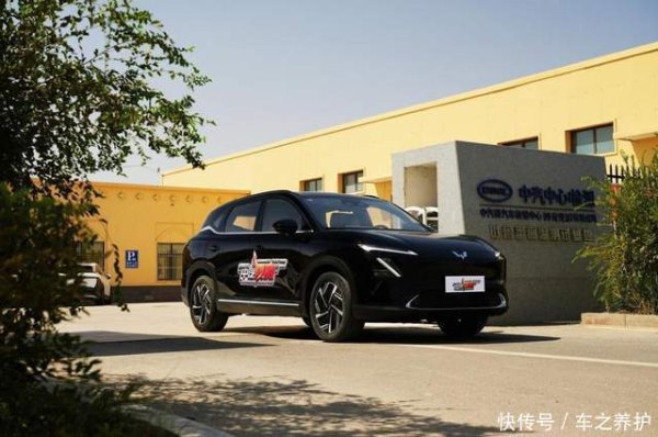 飞乐乐 空间比宋Pro DM-i还大，五菱星光S首发亮相，定价多少钱能火？